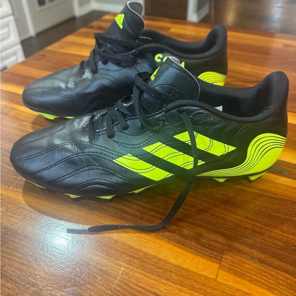 Adidas Copa  Mens Black and Neon Green Soccer Shoes cleats size 9 1/2